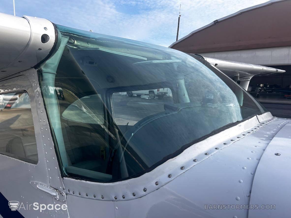 1968 CESSNA 172I | N8334L 4