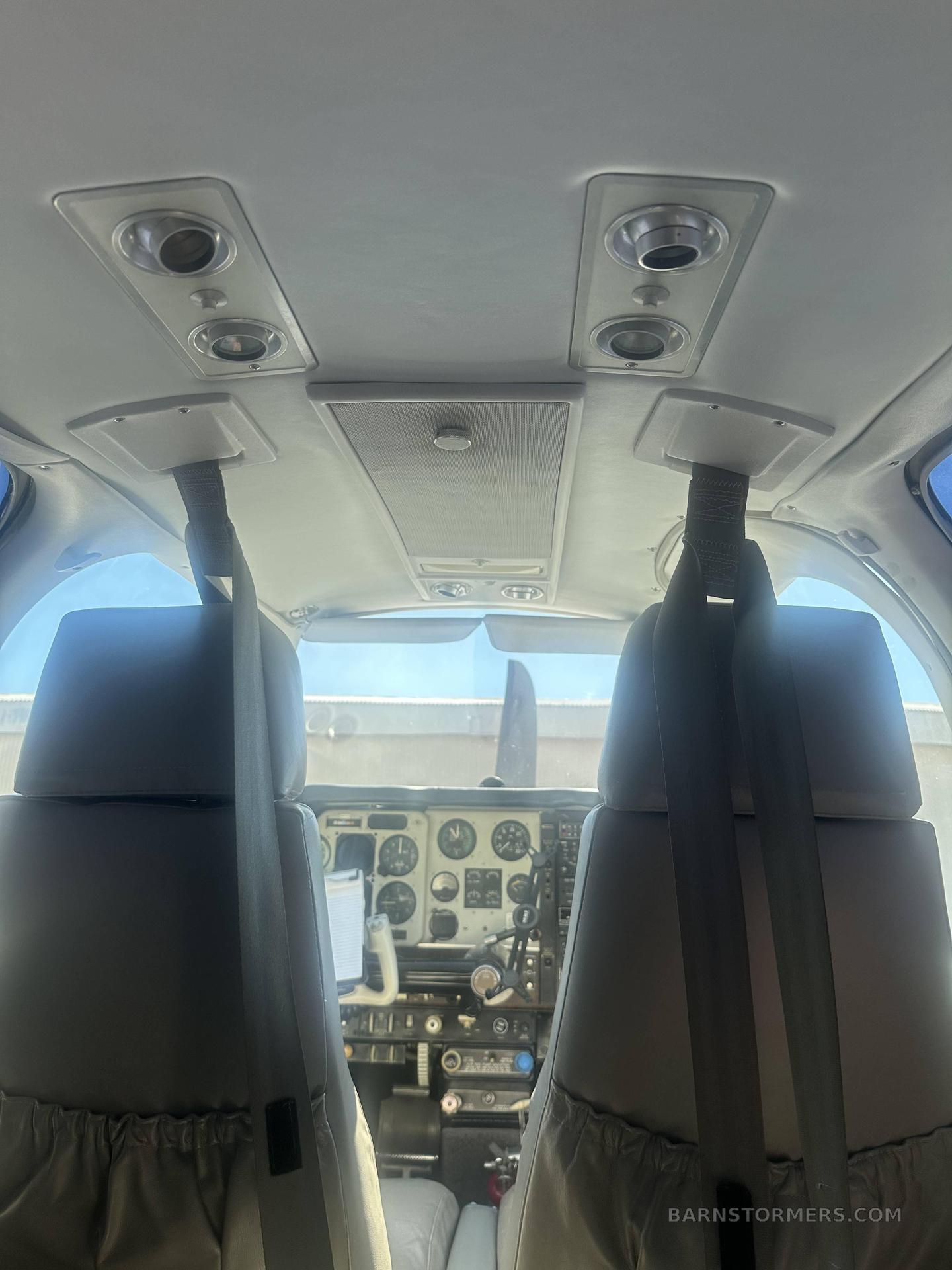 1975 BONANZA F33A 5