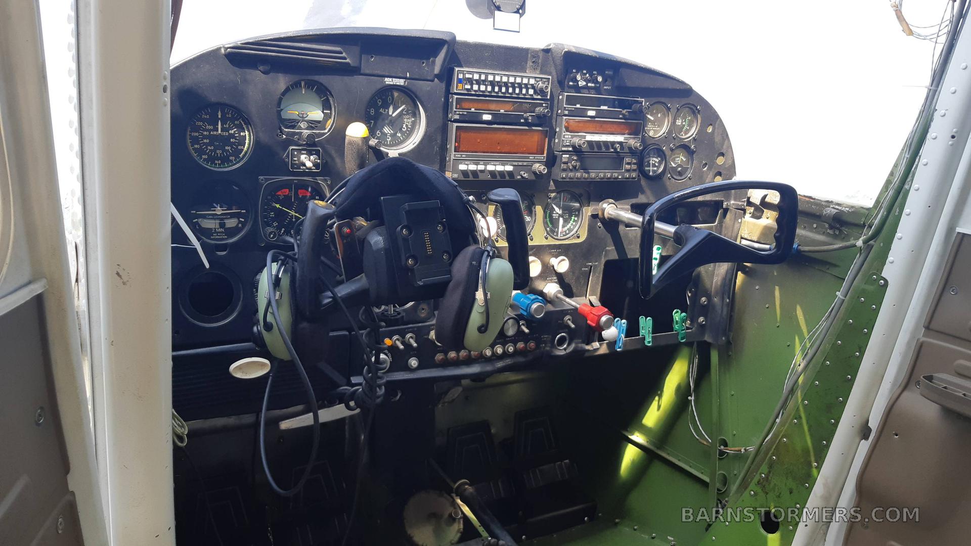 1961 Cessna 185 thumbnail 3