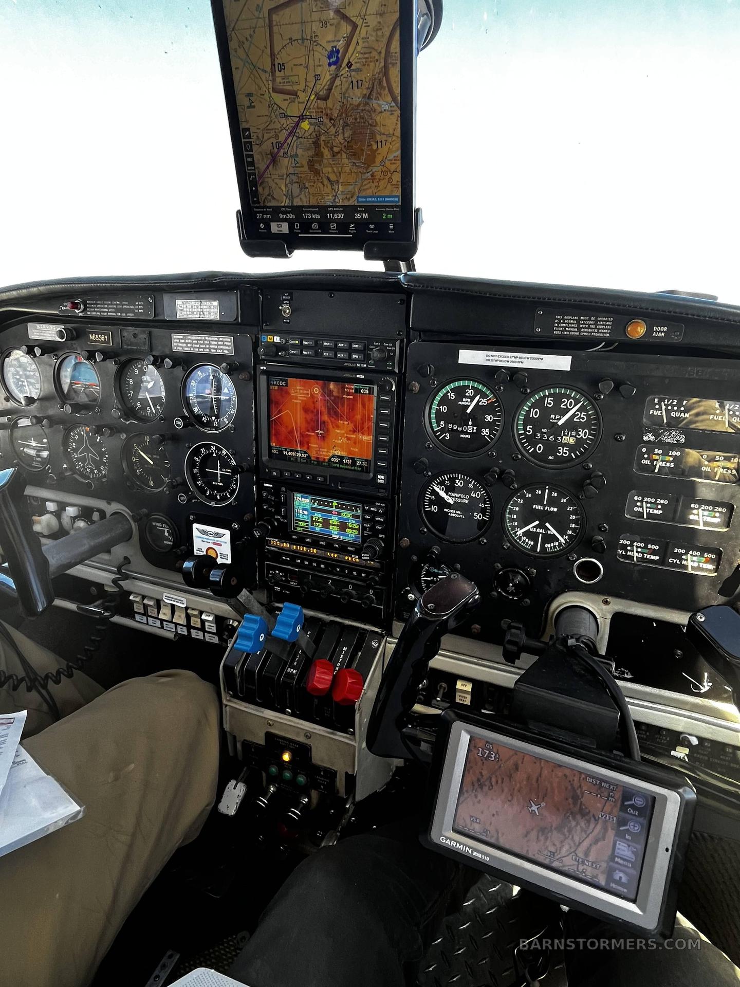 1969 Piper Aztec thumbnail 4