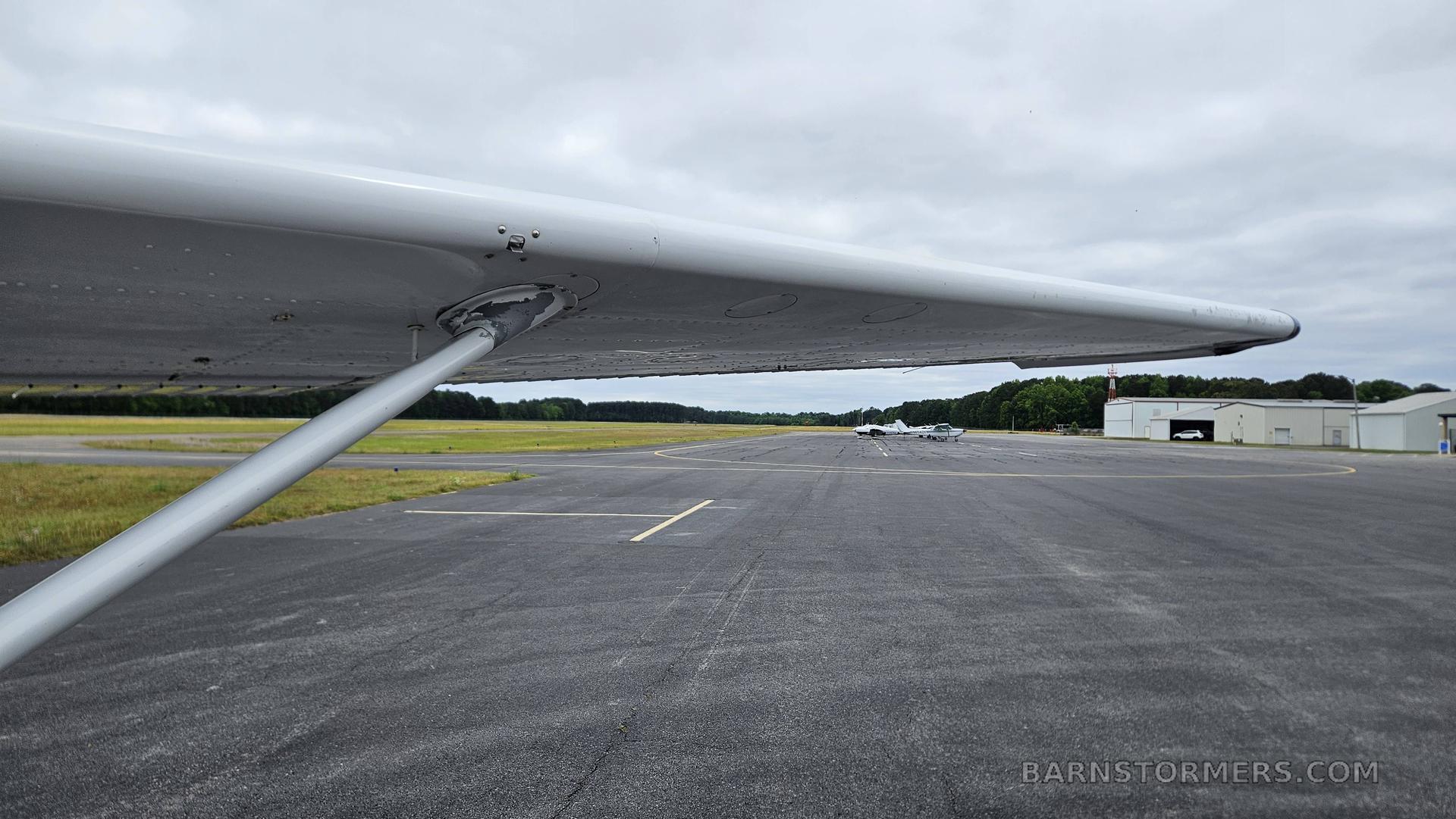 1979 Cessna 182 thumbnail 3