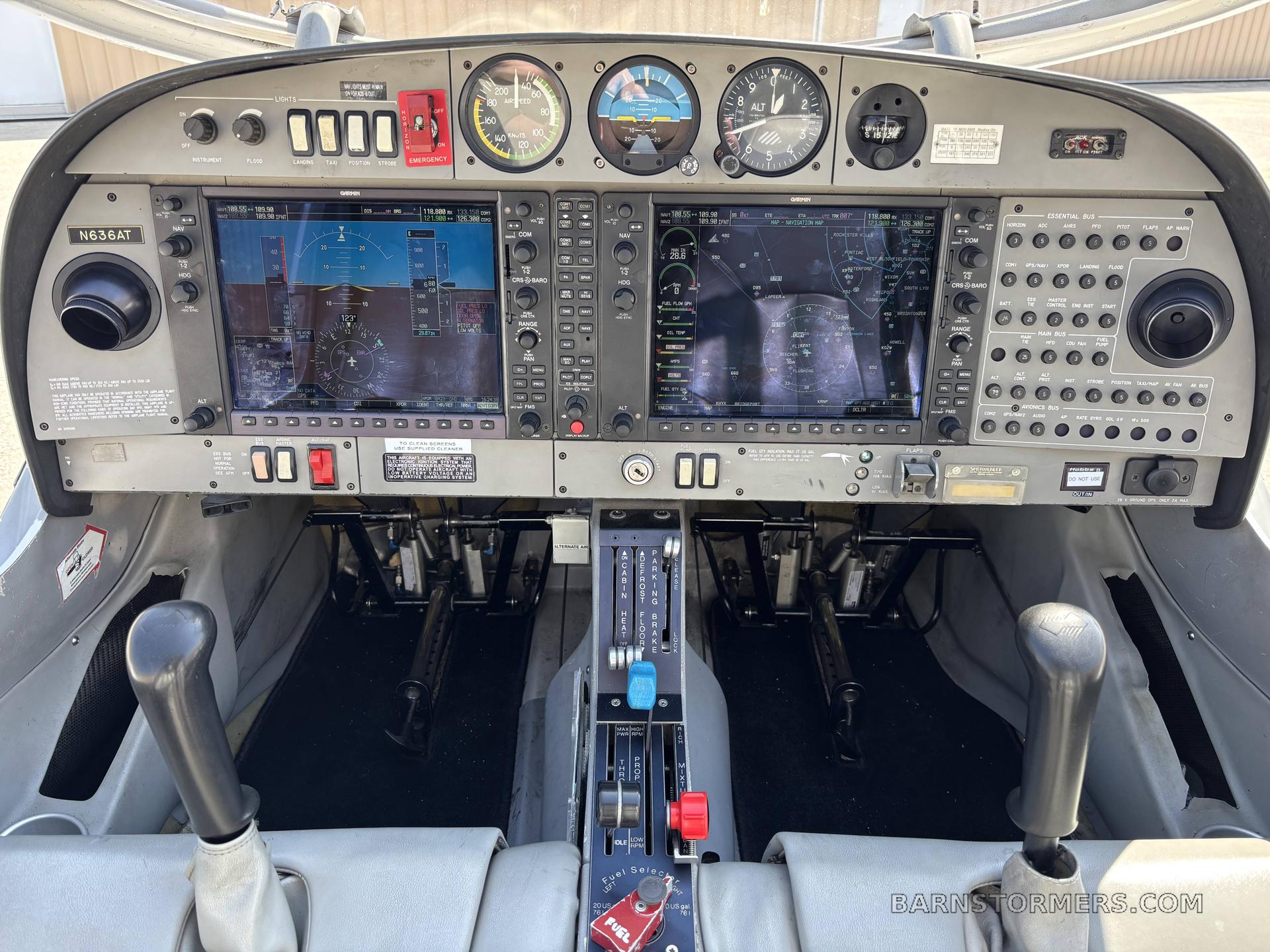 2005 DIAMOND DA40 5