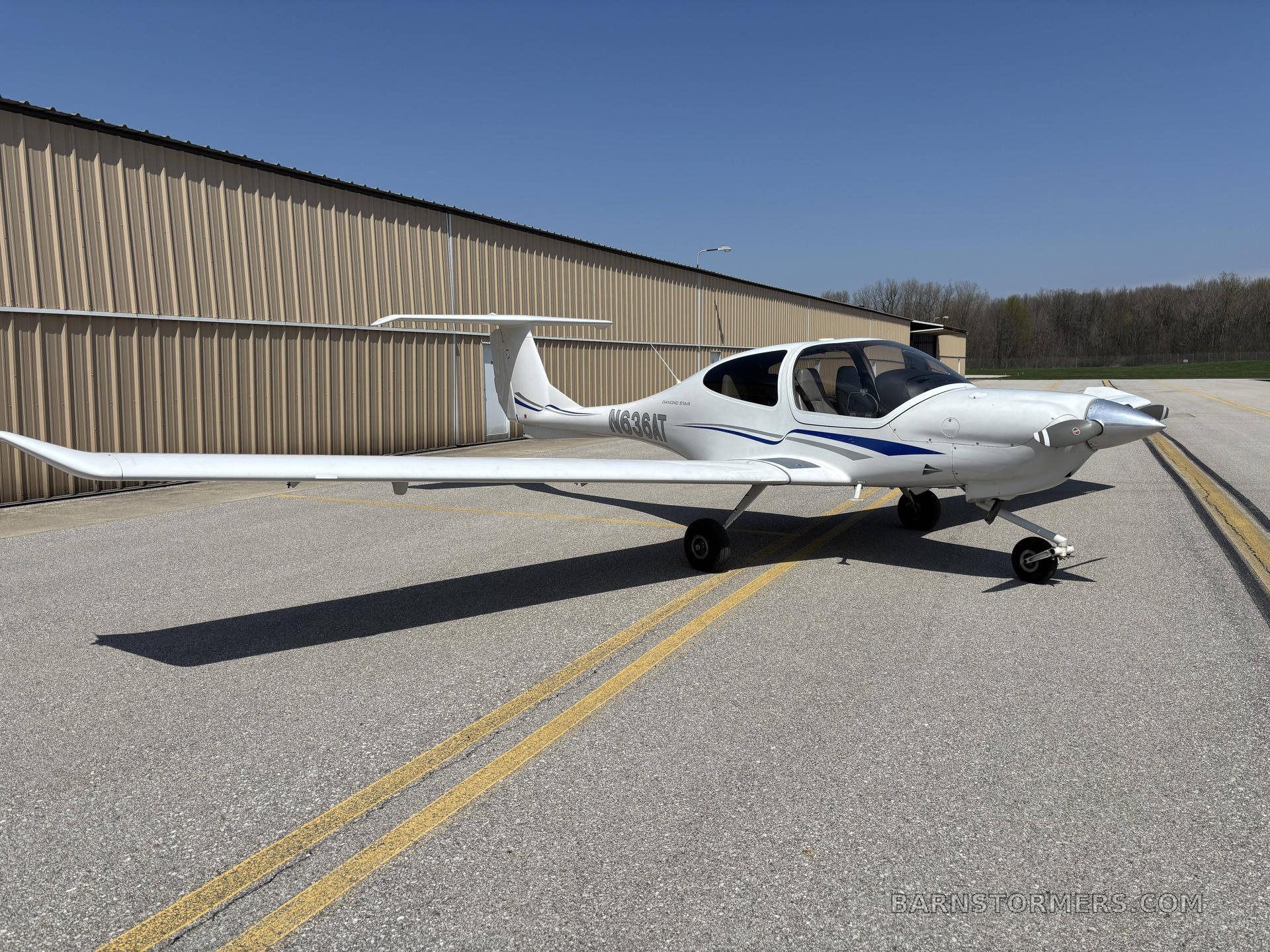 2005 Diamond DA40 thumbnail 2