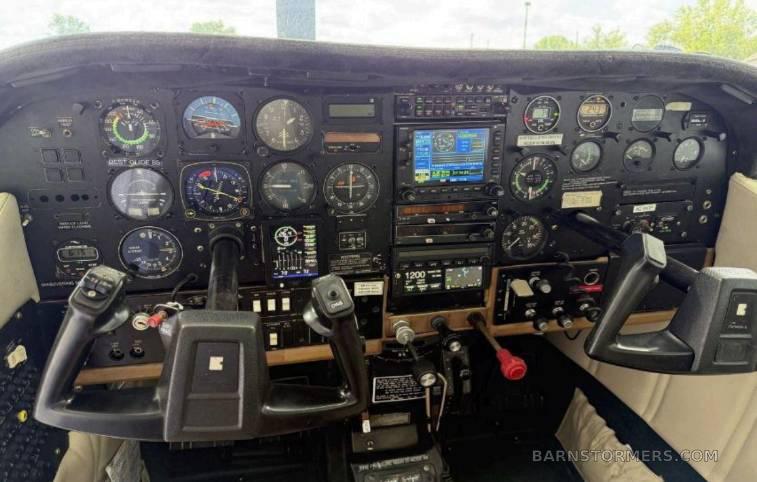 1979 CESSNA 210N 3
