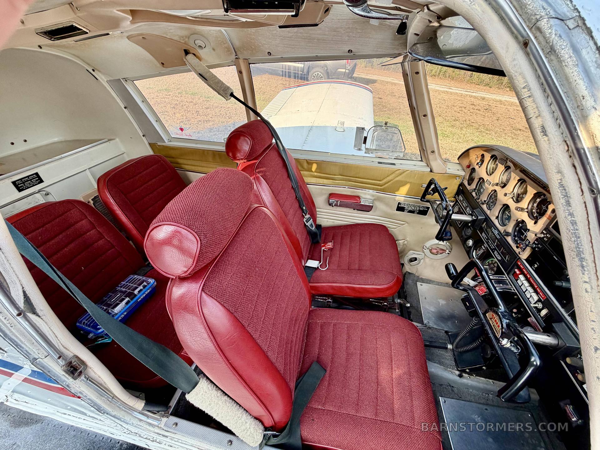 1972 PIPER PA-28-140 4