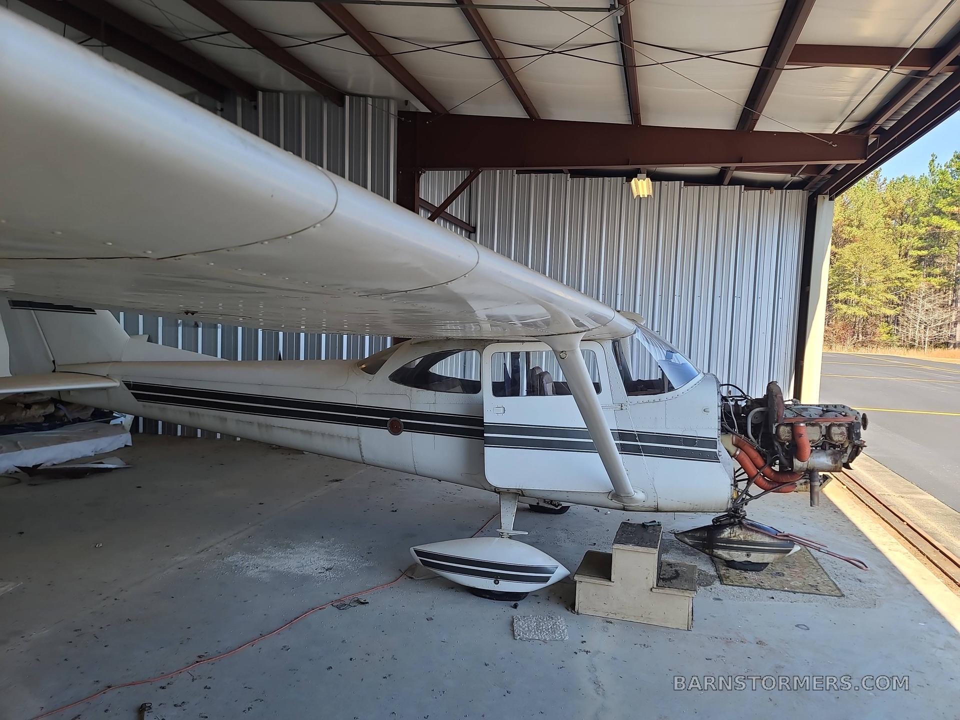 1968 CESSNA 172G 4