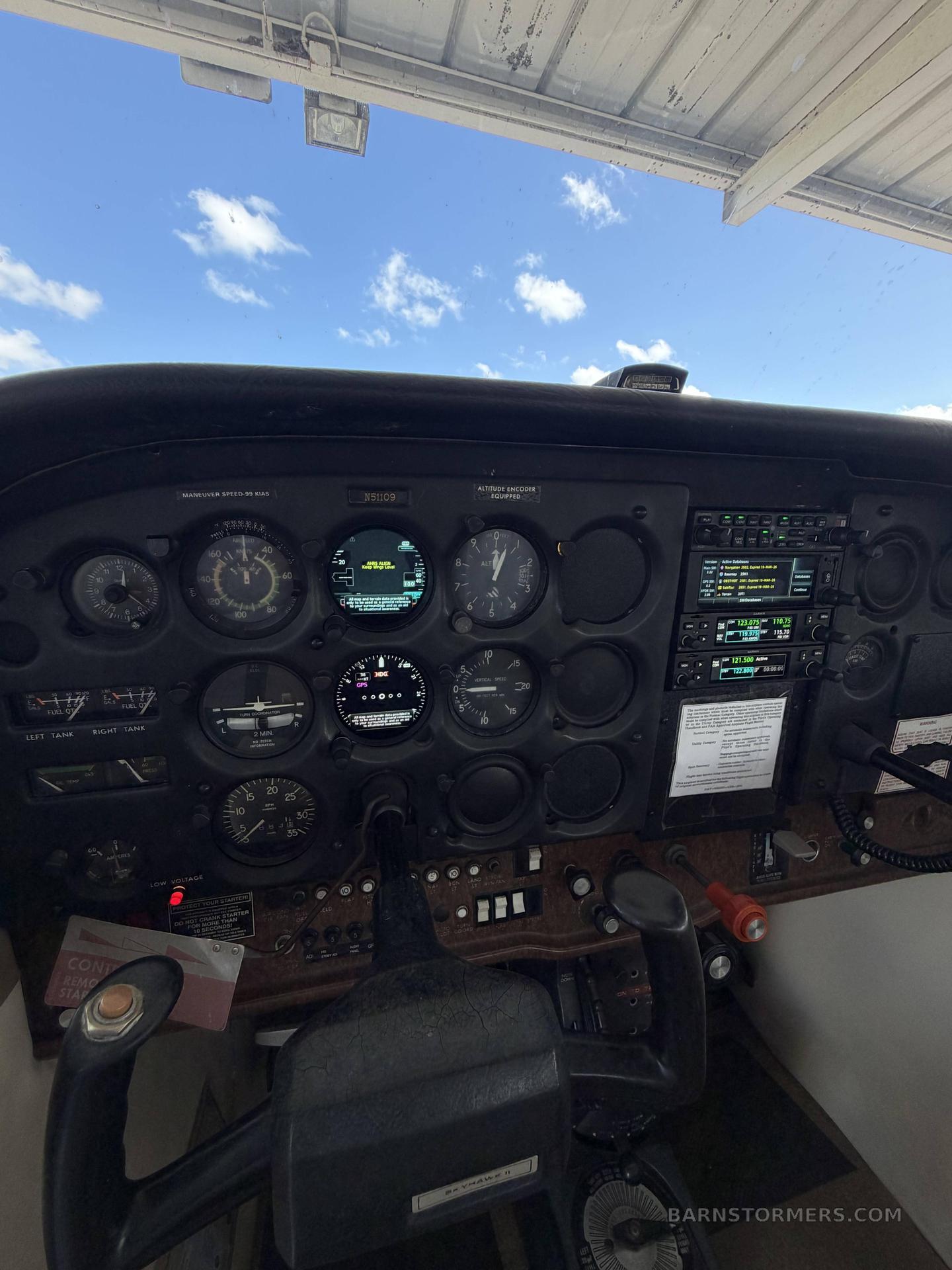 Cessna 172 thumbnail 3