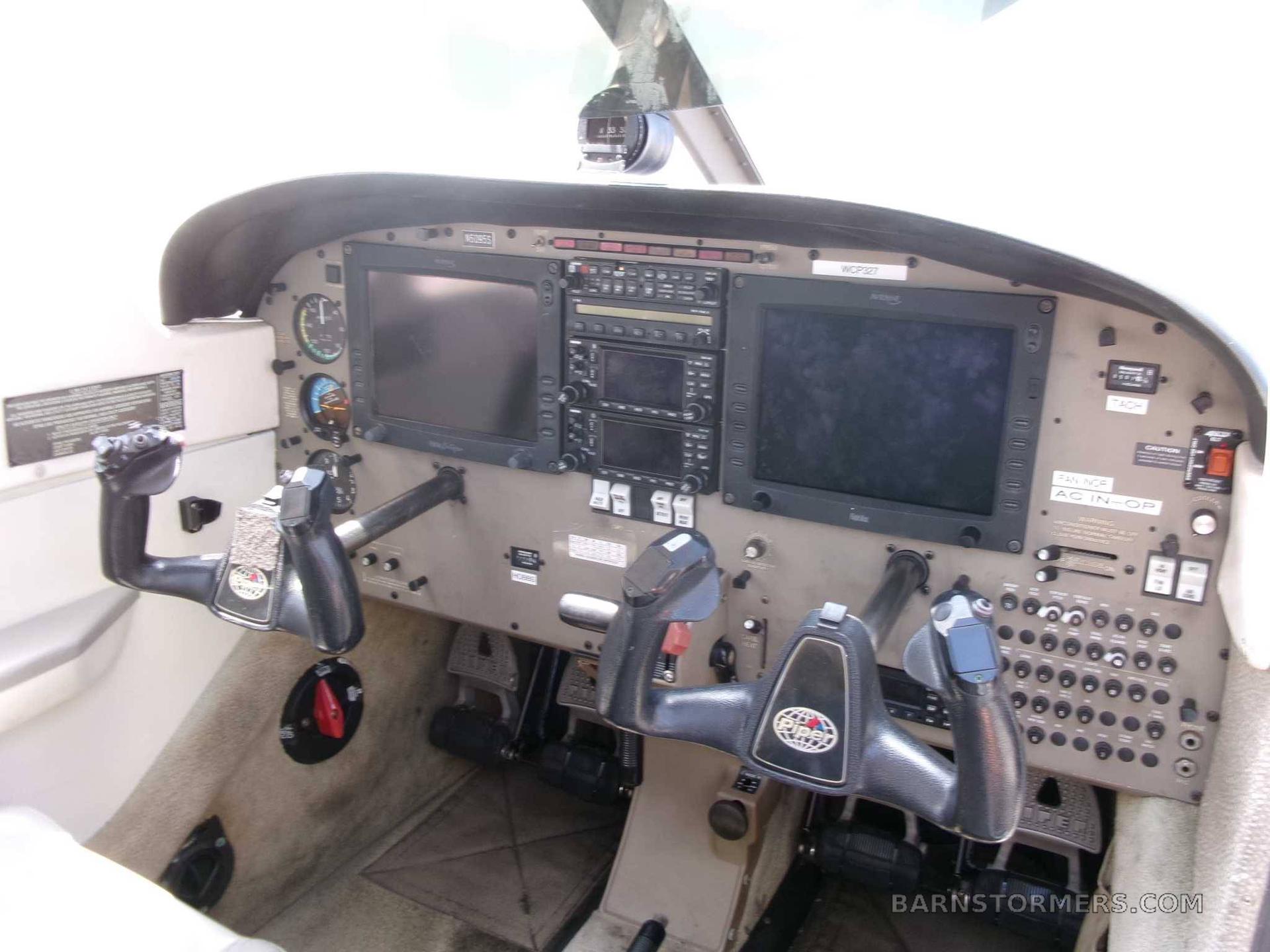 2007 PIPER ARCHER III AVIDYNE 3