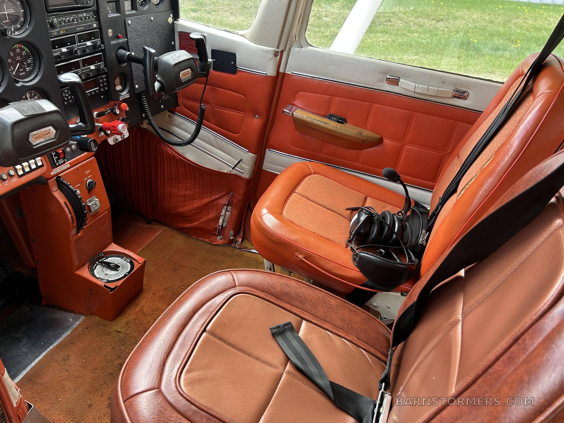 180 HP CESSNA 172 M, 56 GALS 5