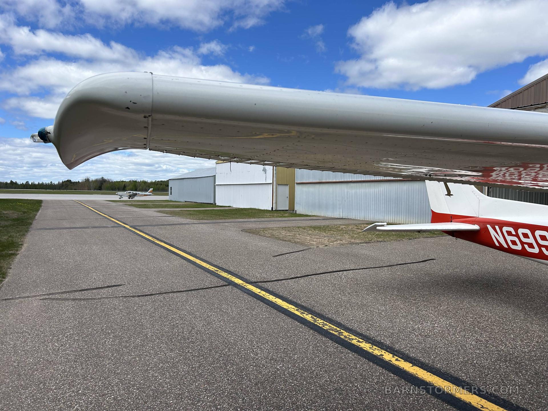 180 HP CESSNA 172 M, 56 GALS 3