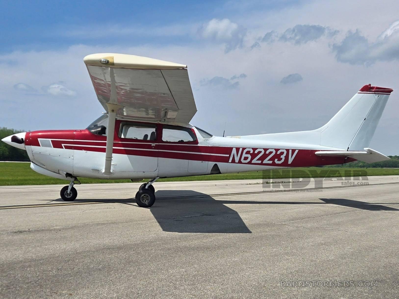 1981 Cessna 172 thumbnail 3