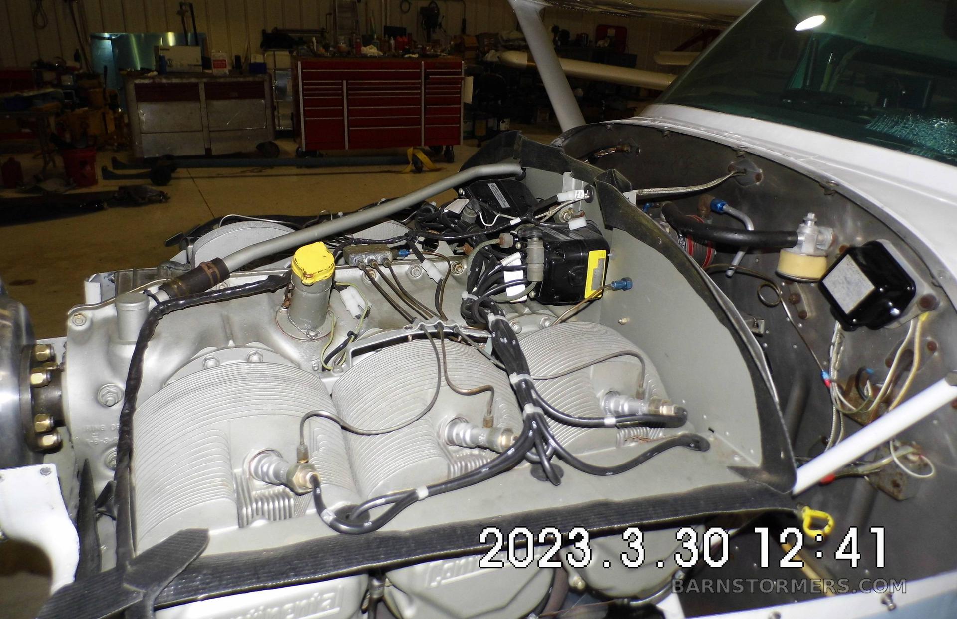 1966 Cessna 182 thumbnail 3