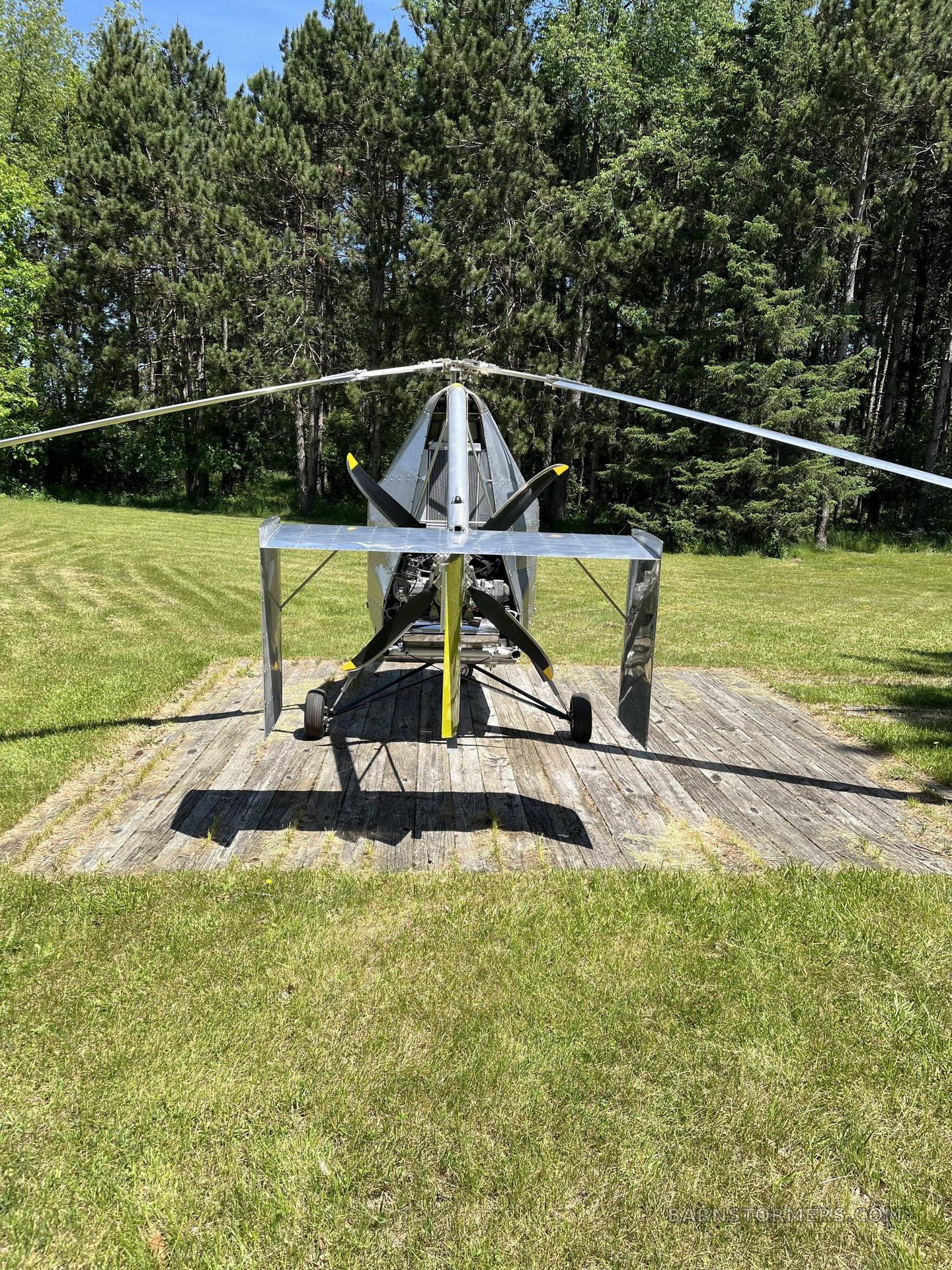 UNIQUE JUMP-TAKEOFF GYRO 3