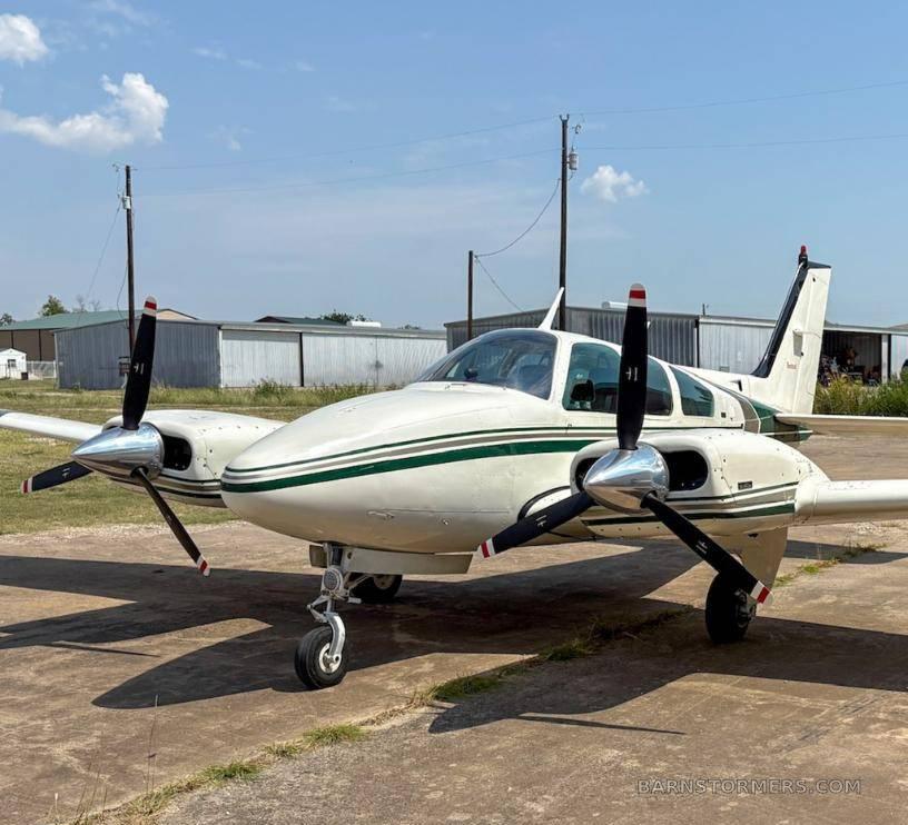 1974 BARON B55 4