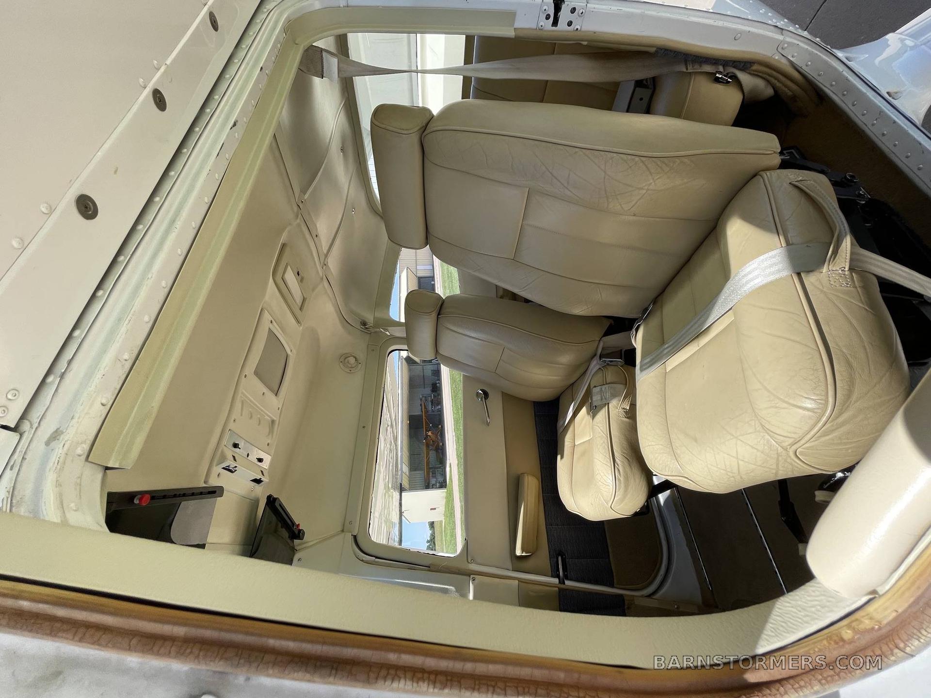 2000 Cessna thumbnail 2
