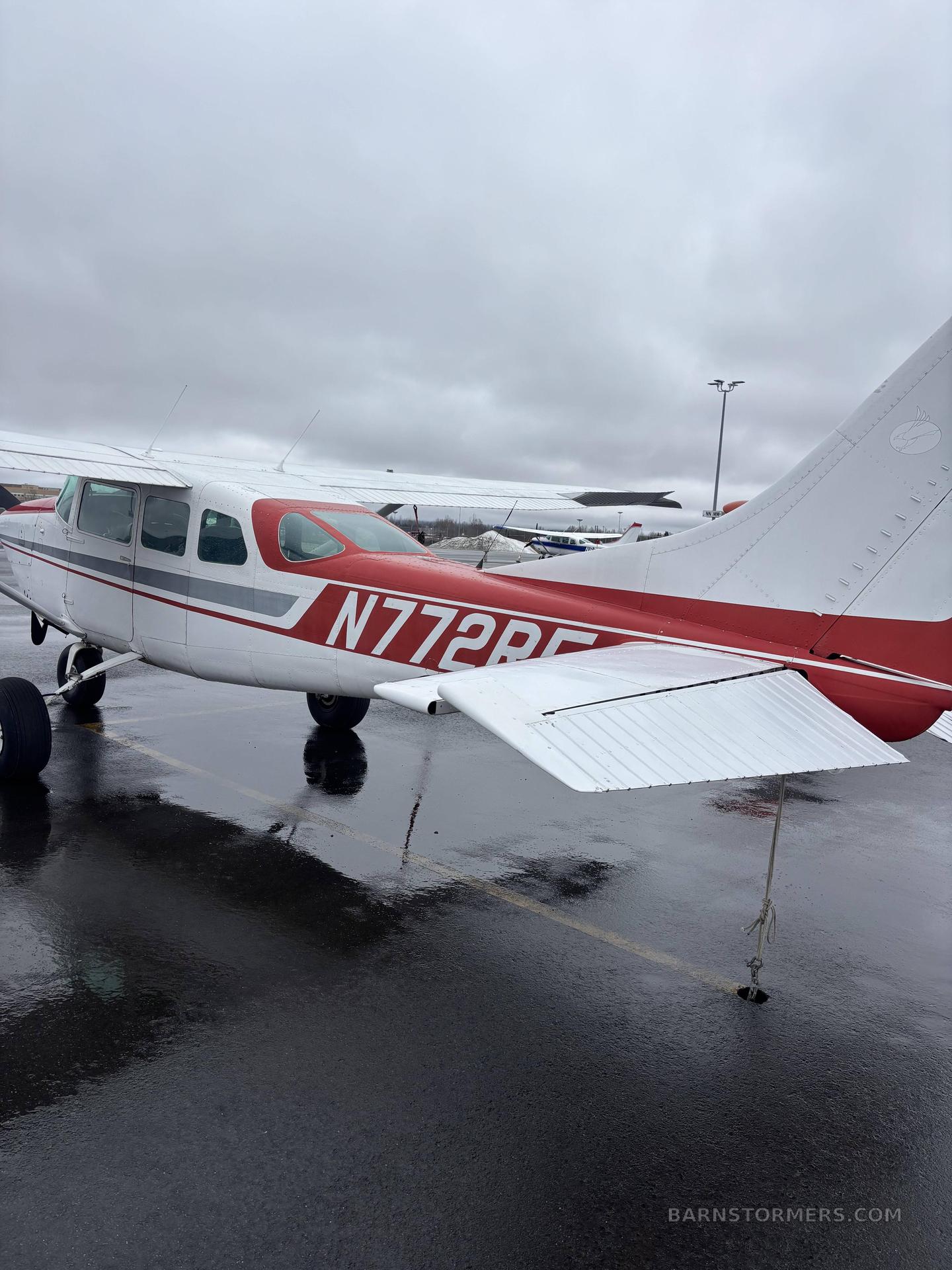 CESSNA TU 206 4