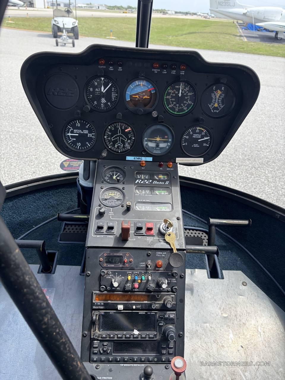 ROBINSON R22 BETA II 1530TT 5