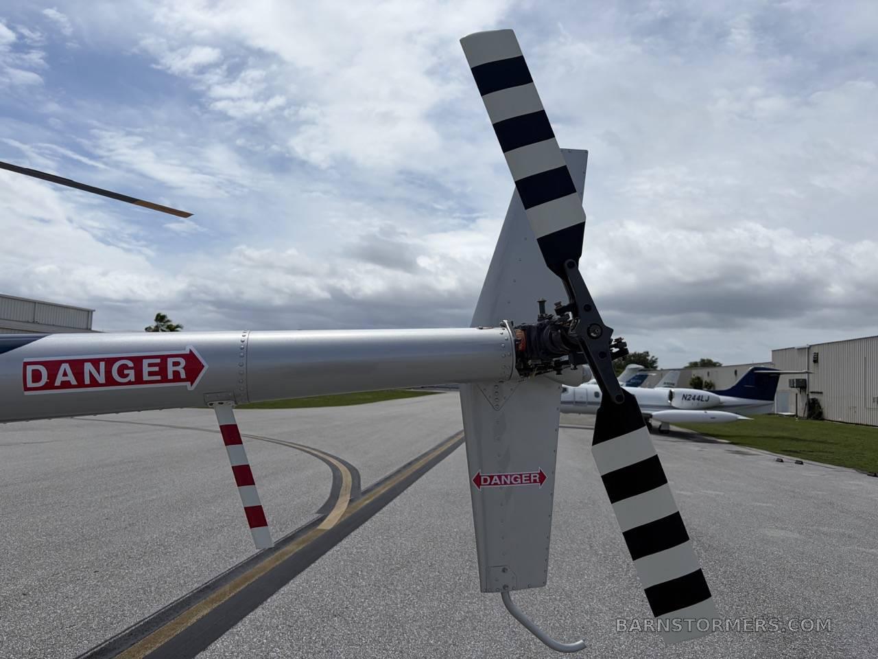 ROBINSON R22 BETA II 1530TT 3