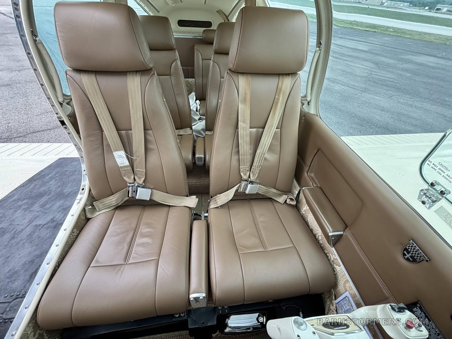 1971 BEECHCRAFT F33A BONANZA 4