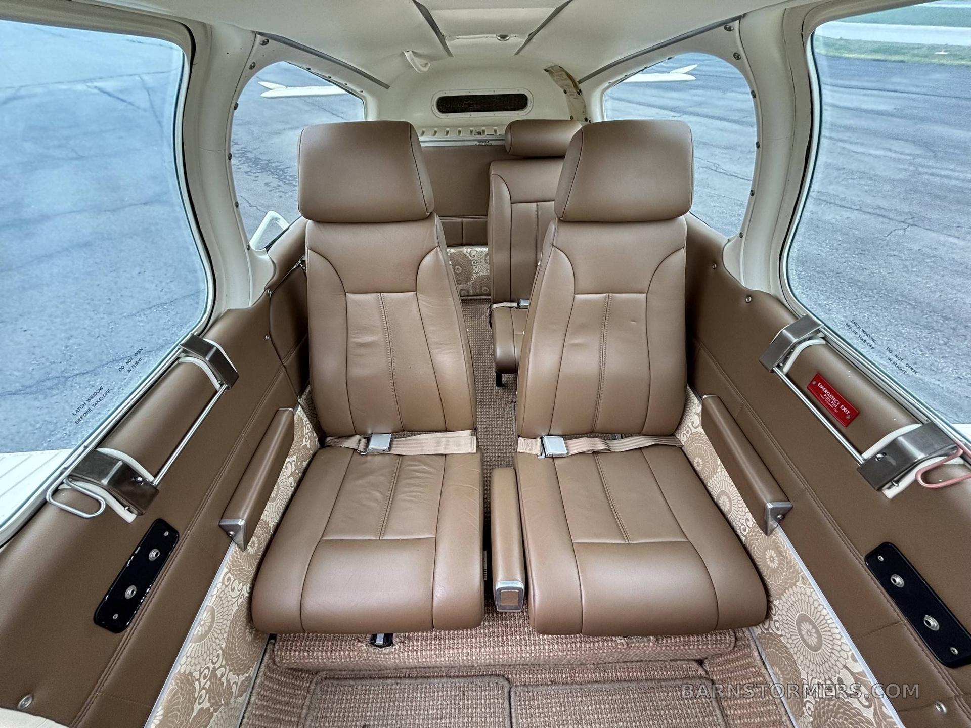 1971 Beechcraft F33 thumbnail 3