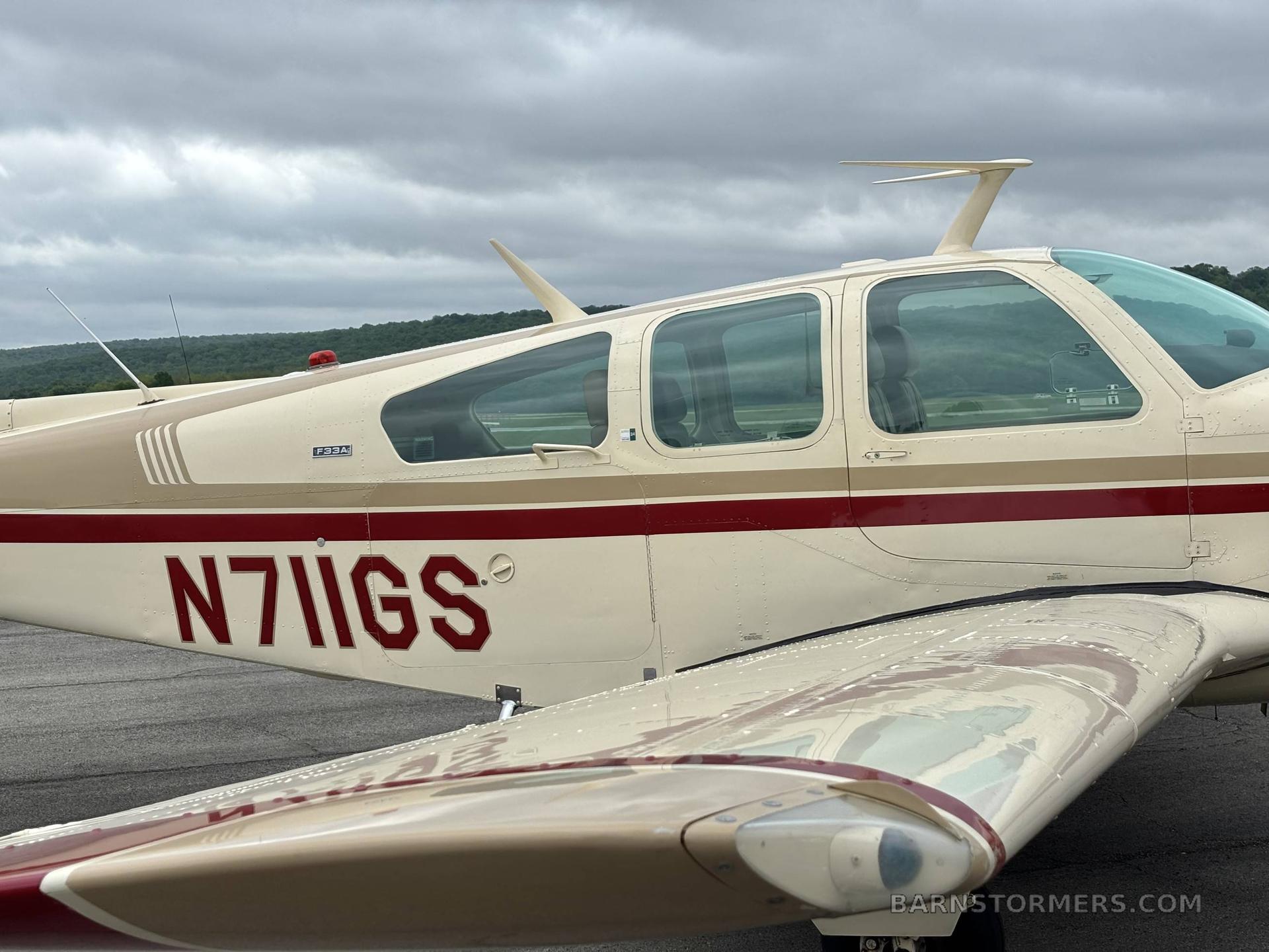 1971 Beechcraft F33 thumbnail 4