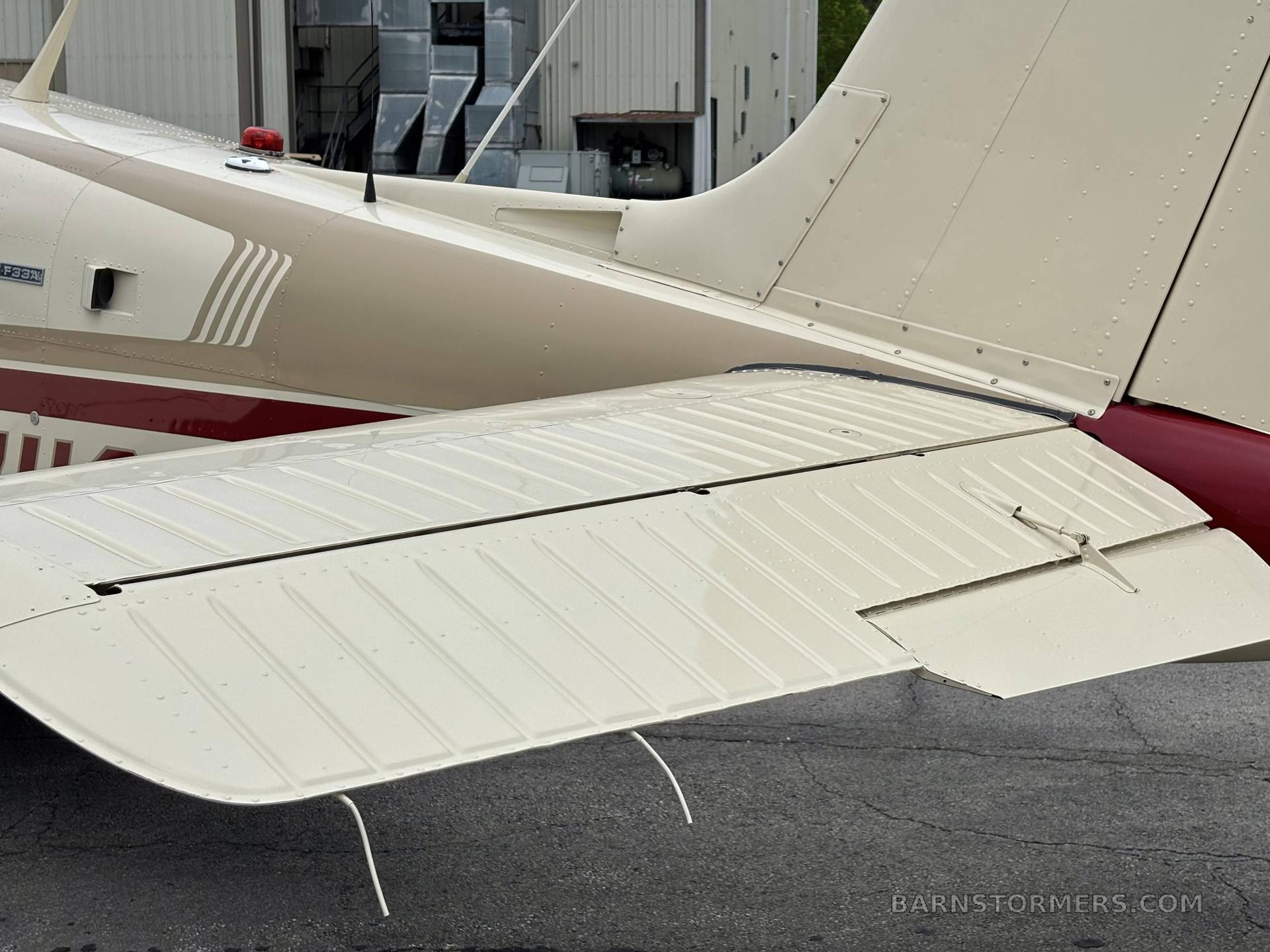 1971 BEECHCRAFT F33A BONANZA 5
