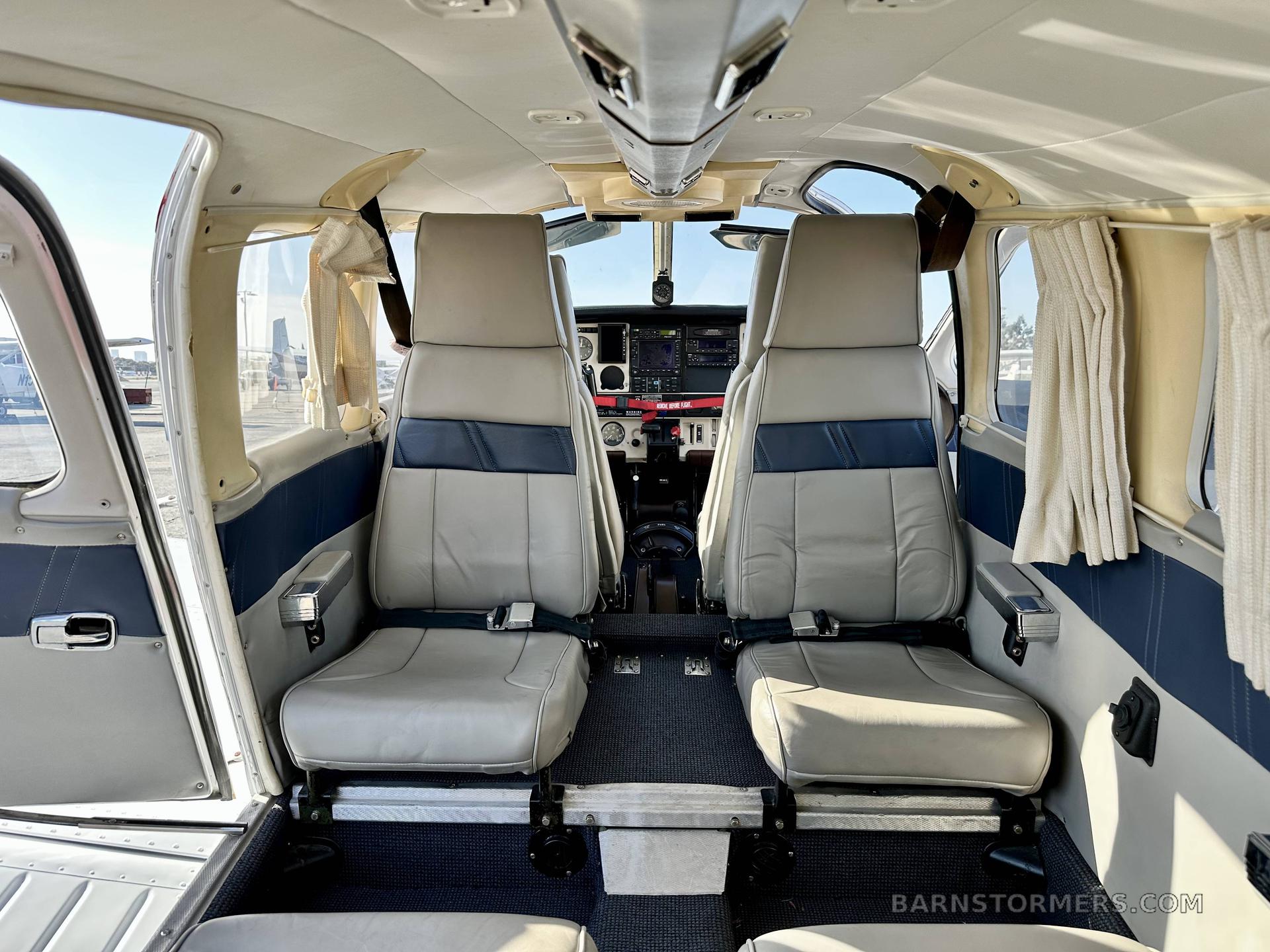 1978 PIPER CHEROKEE 6/300 3