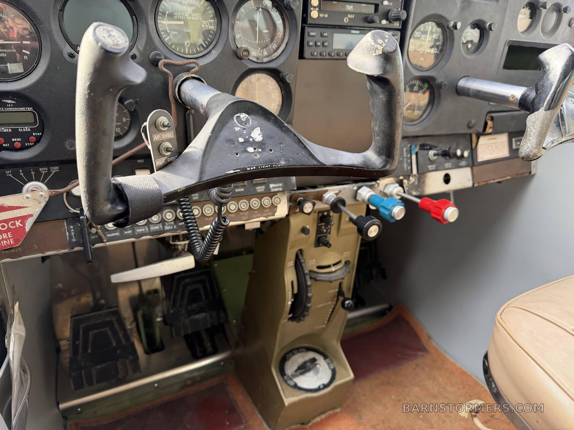 Cessna 182 thumbnail 2