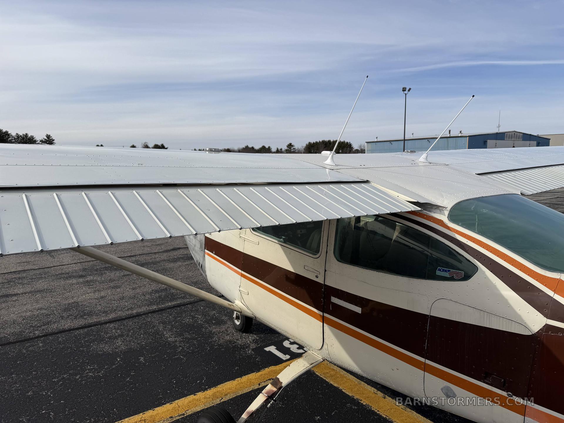 Cessna 182 thumbnail 3