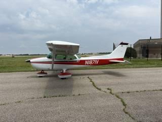 1974 Cessna 172 thumbnail 2