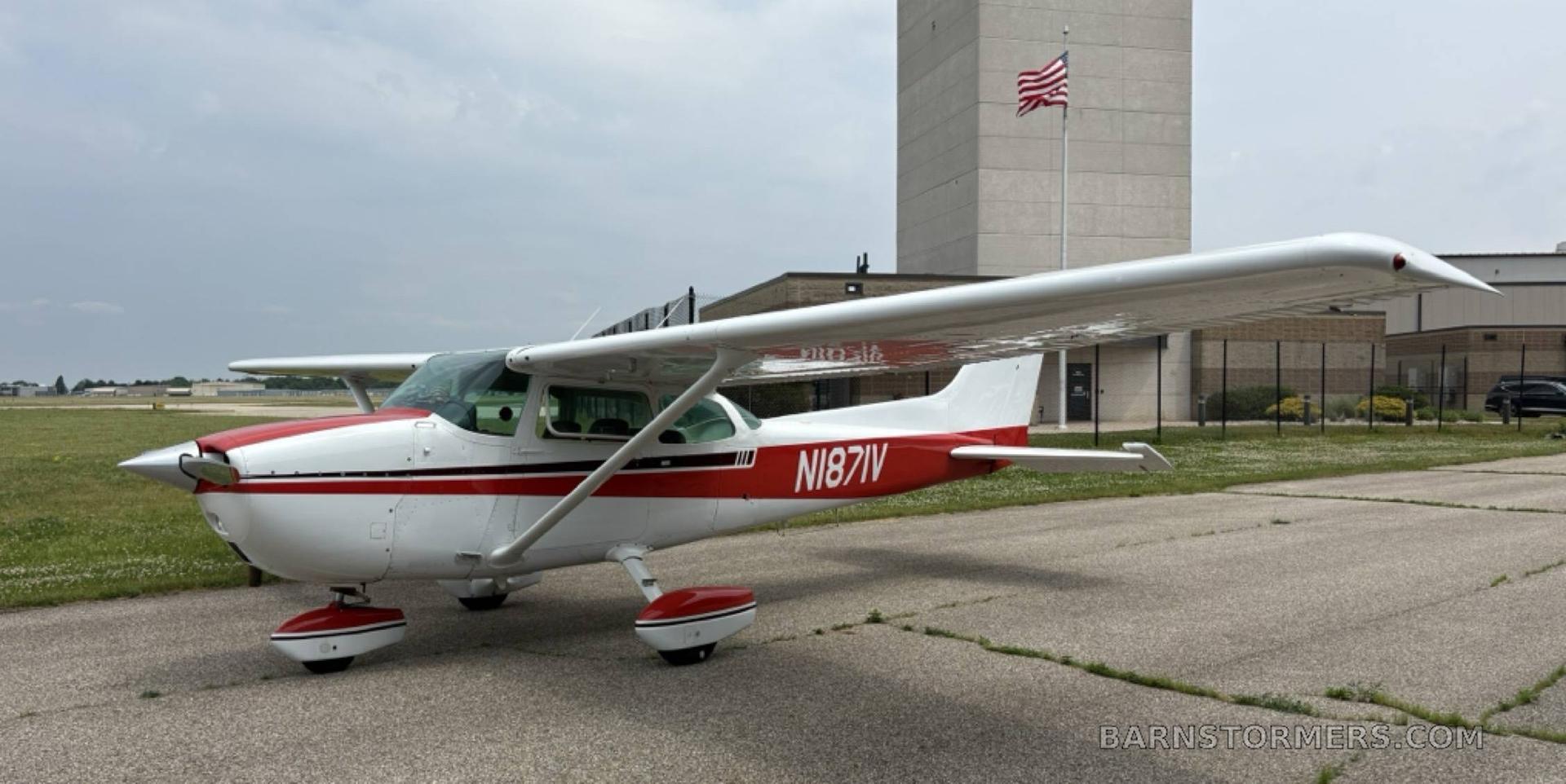 1974 Cessna 172 M SKYHAWK II — photo 2