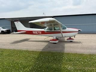 1974 Cessna 172 thumbnail 5