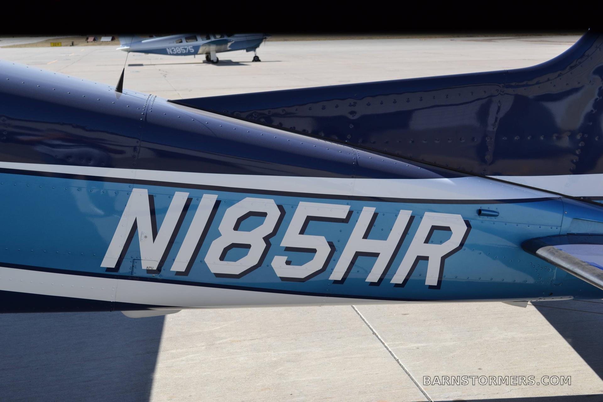 1975 CESSNA 185F 4