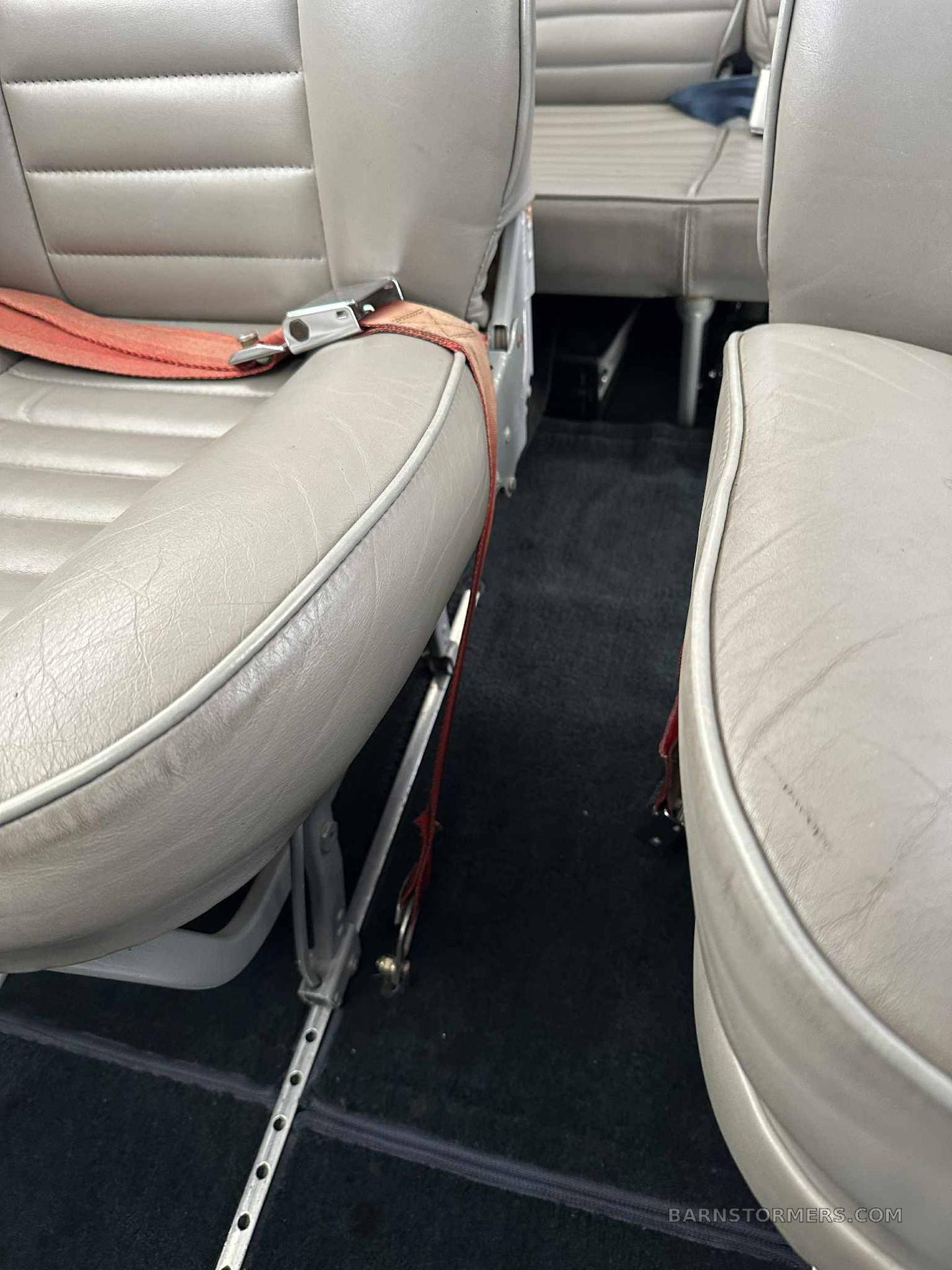 1979 CESSNA 182Q 4
