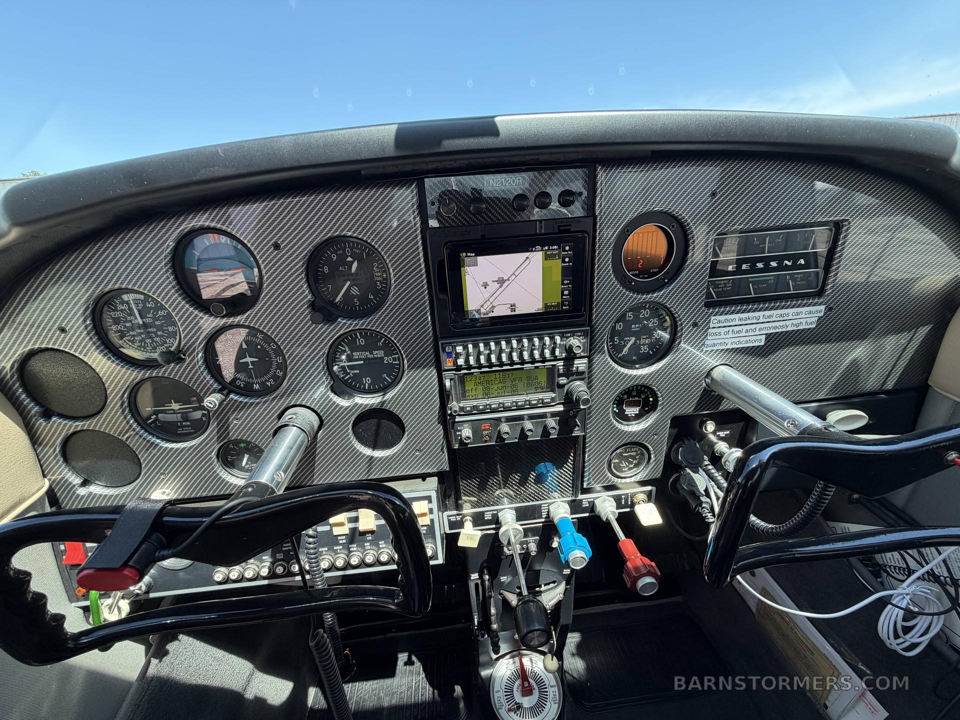 Cessna 182 thumbnail 2