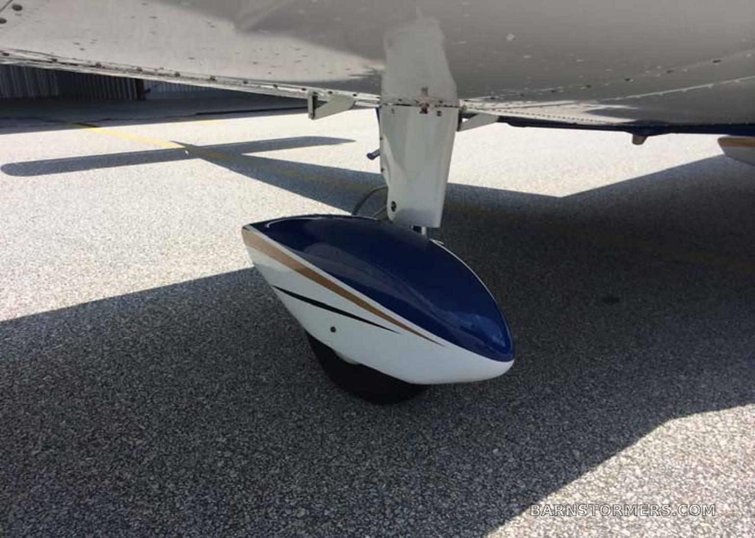 1969 Piper Cherokee 180D, photo 9
