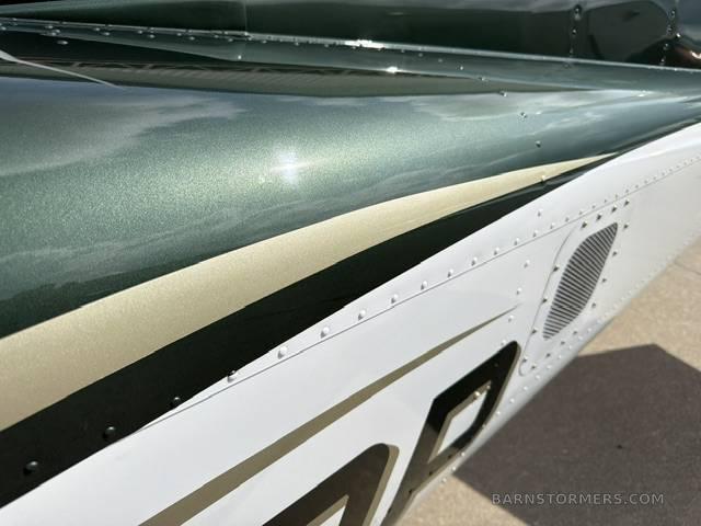 2016 Cessna 172 thumbnail 5