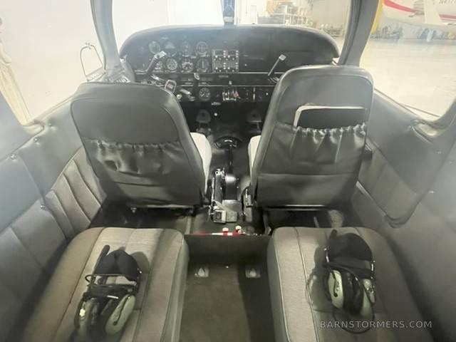 1976 PIPER CHEROKEE 6 -300 4