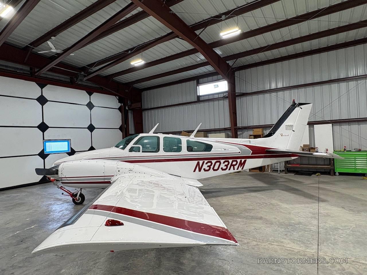 BARON B55 4