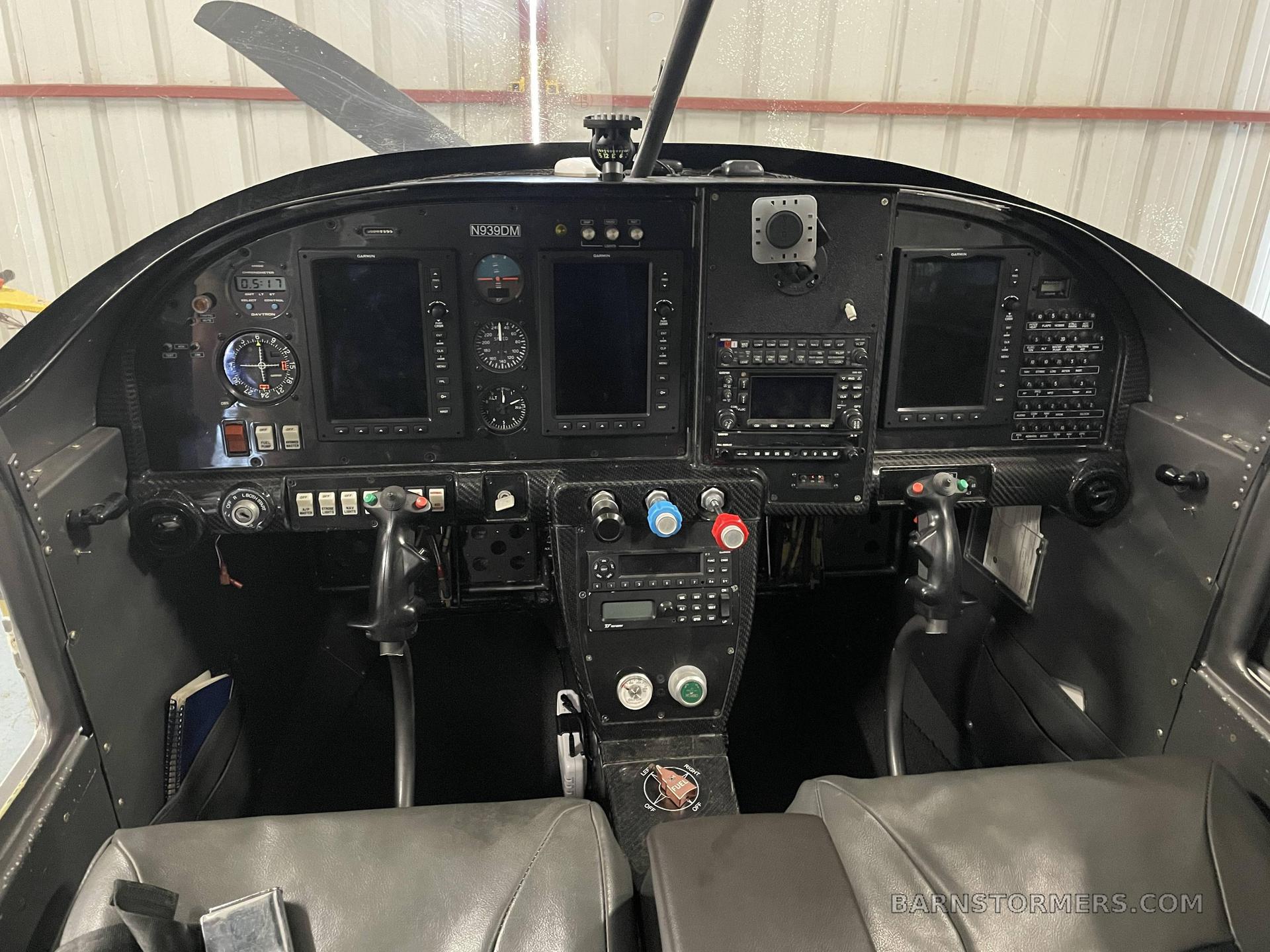 BEAUTIFUL RV-10 4