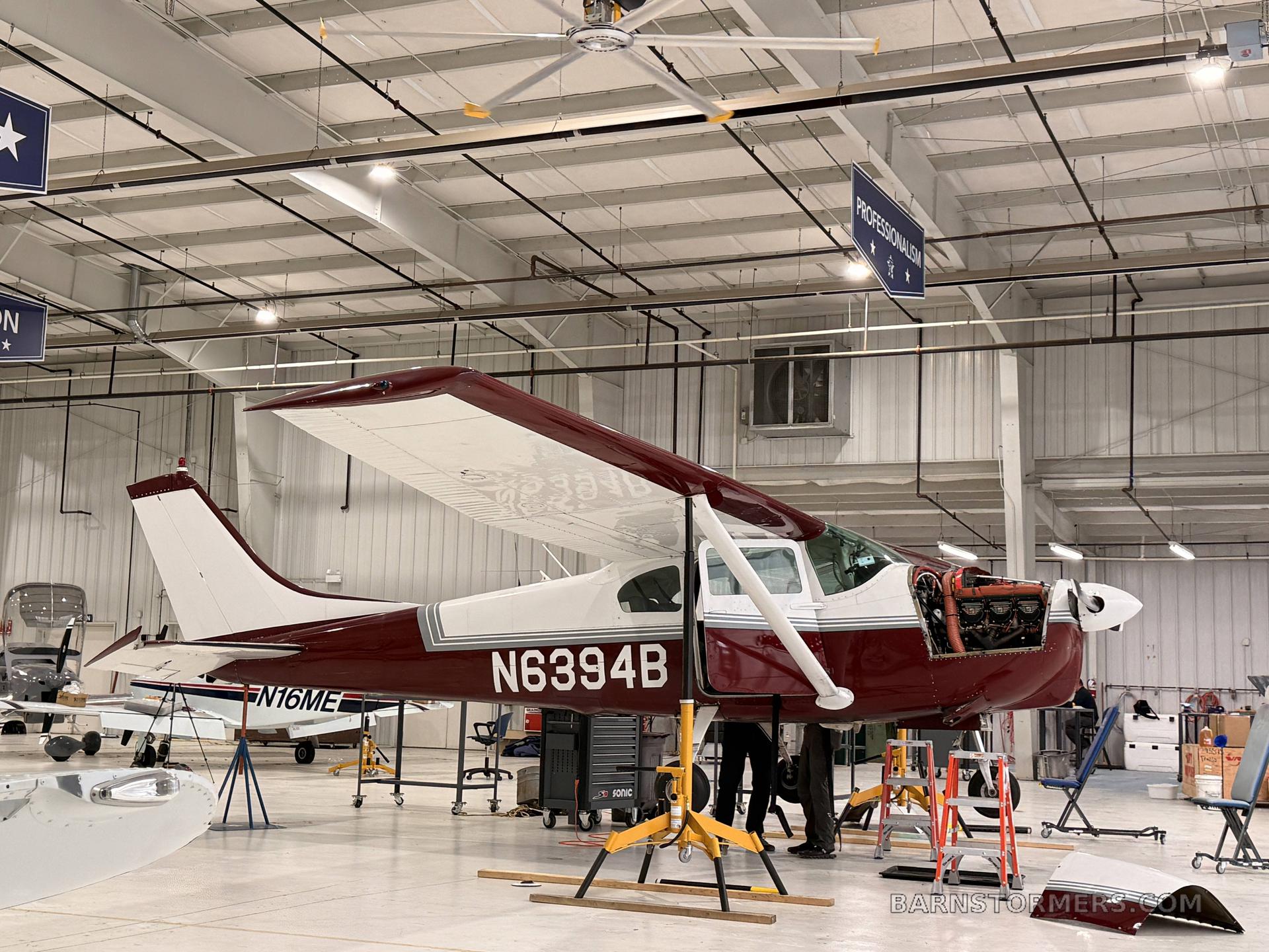 1960 Cessna 210 thumbnail 5