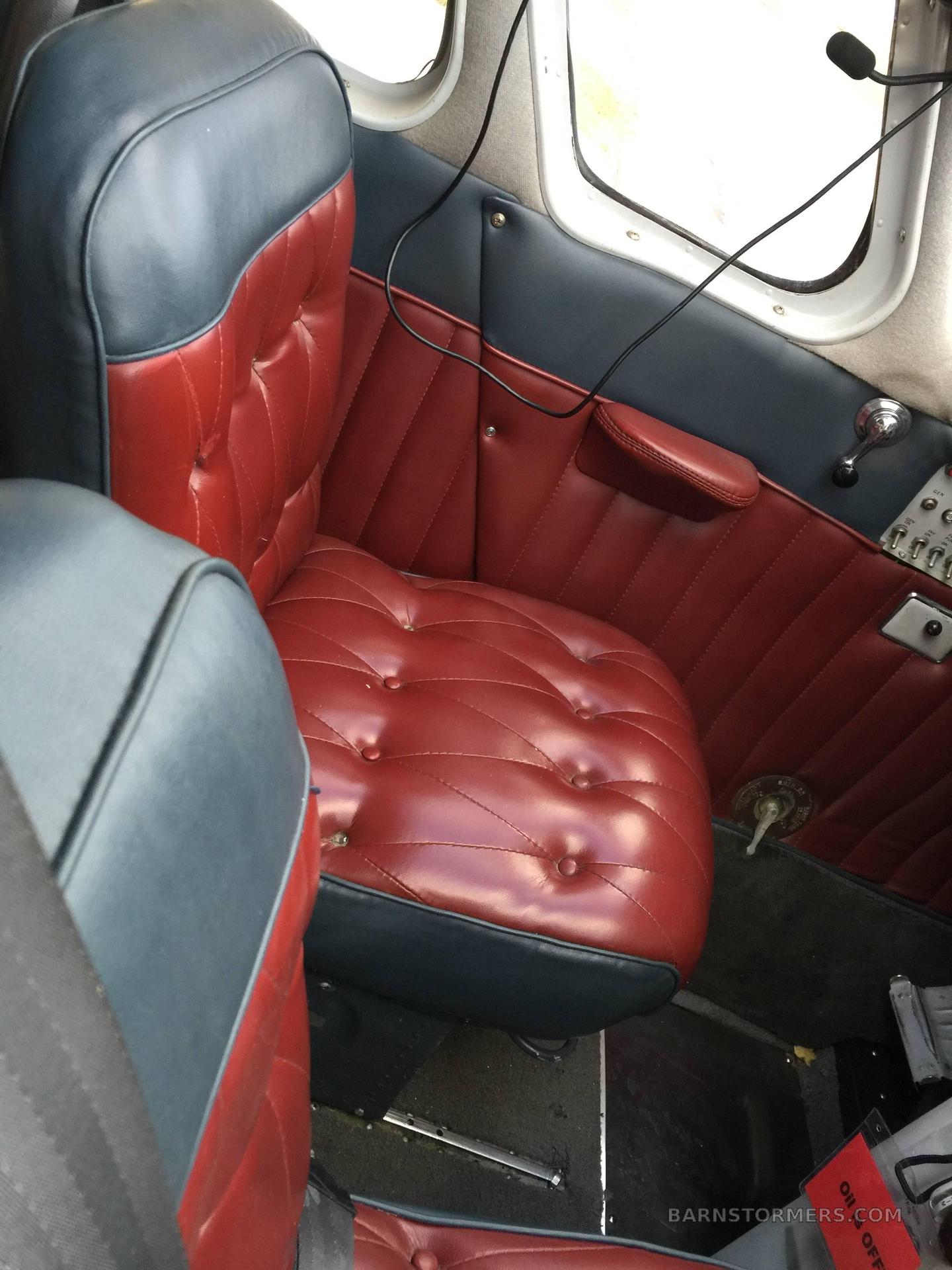 1950 Cessna 195 thumbnail 2