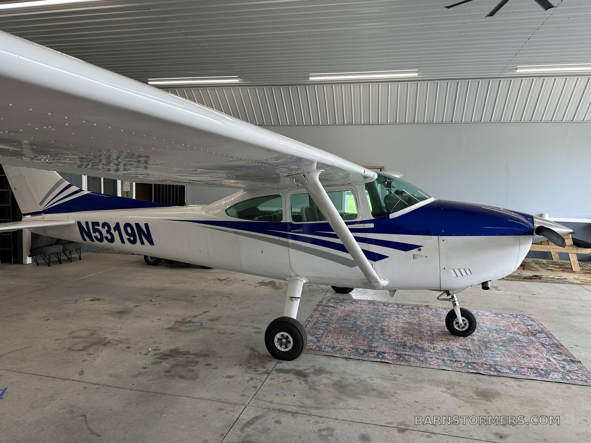 1980 Cessna 182 thumbnail 4