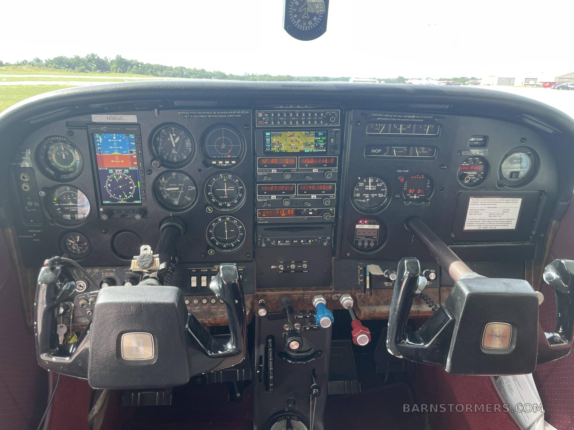 CESSNA 182Q 3