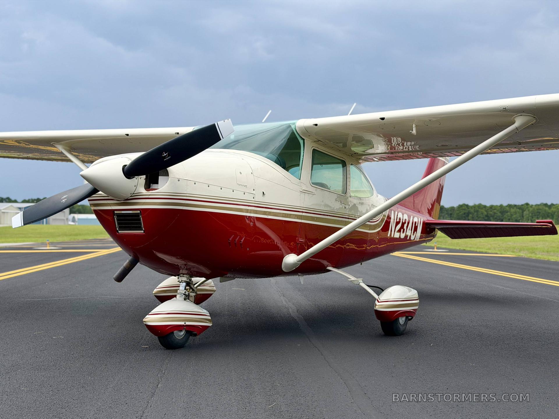 1966 Cessna 182 thumbnail 2