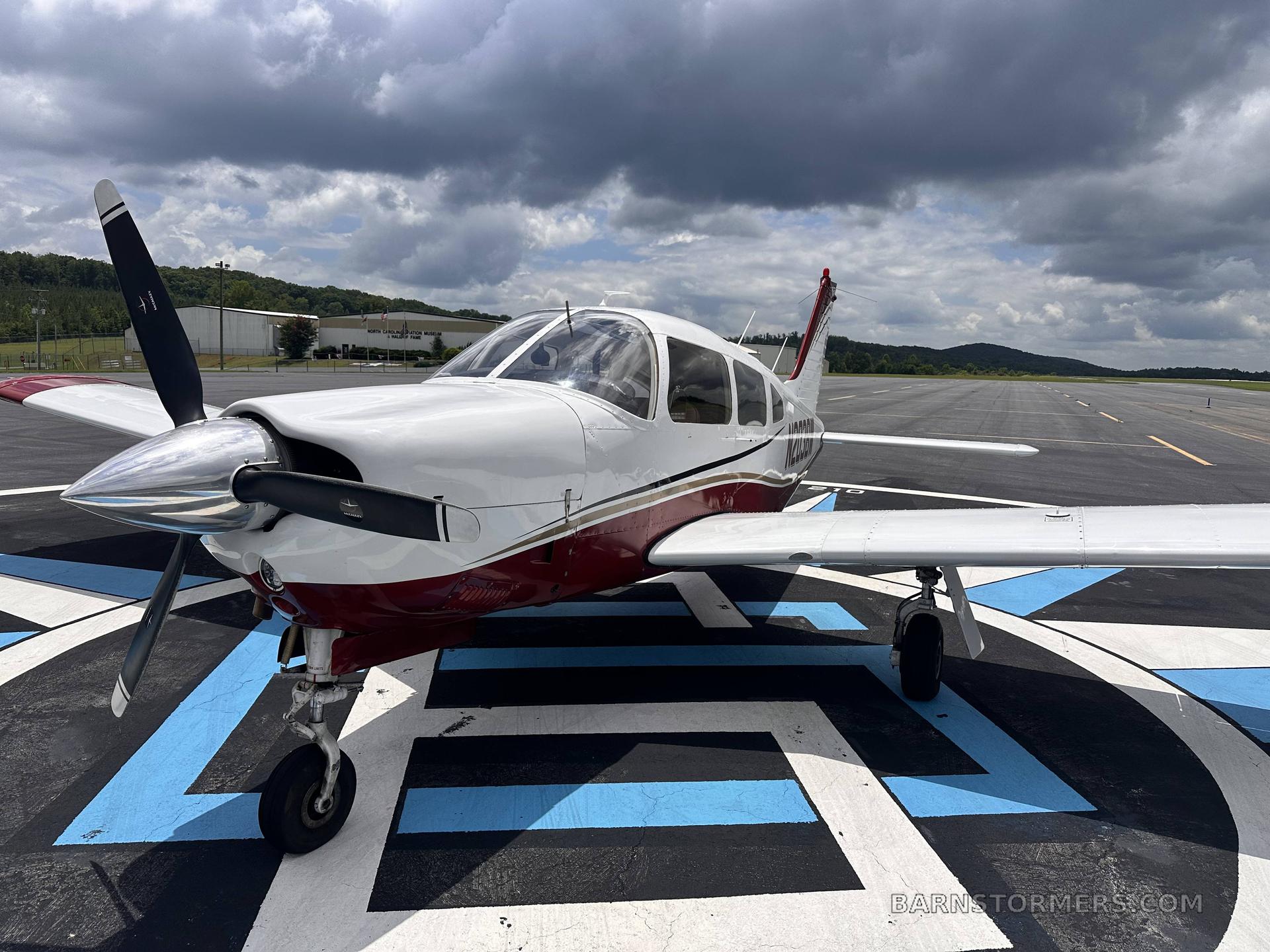 1976 Piper Arrow thumbnail 5