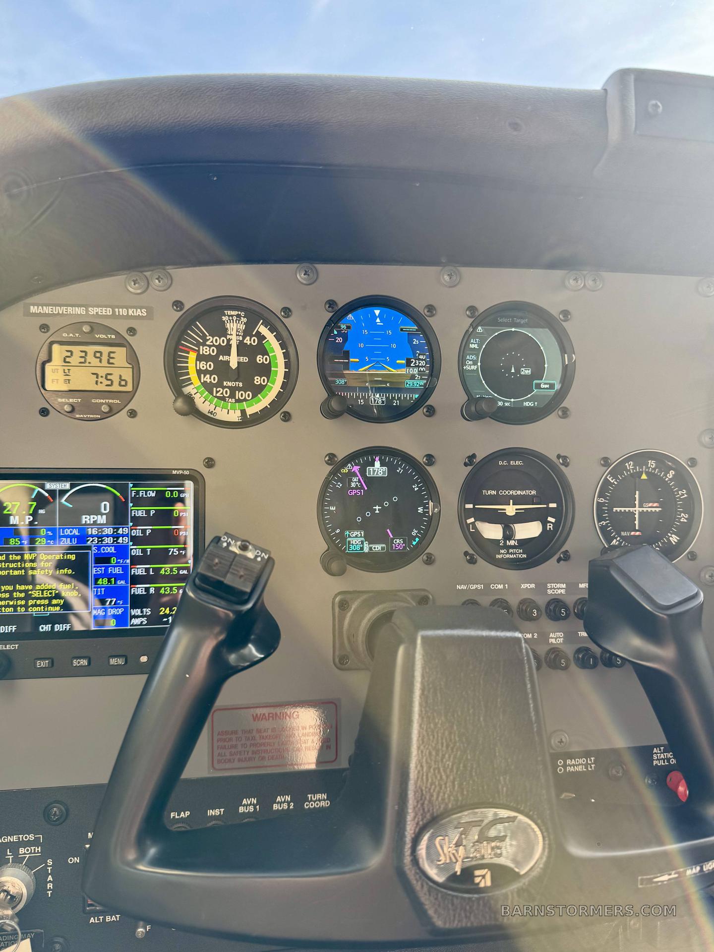 2001 CESSNA T182T SKYLANE 4