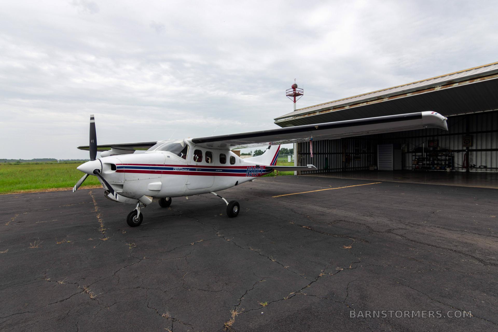 1980 Cessna 210 thumbnail 3