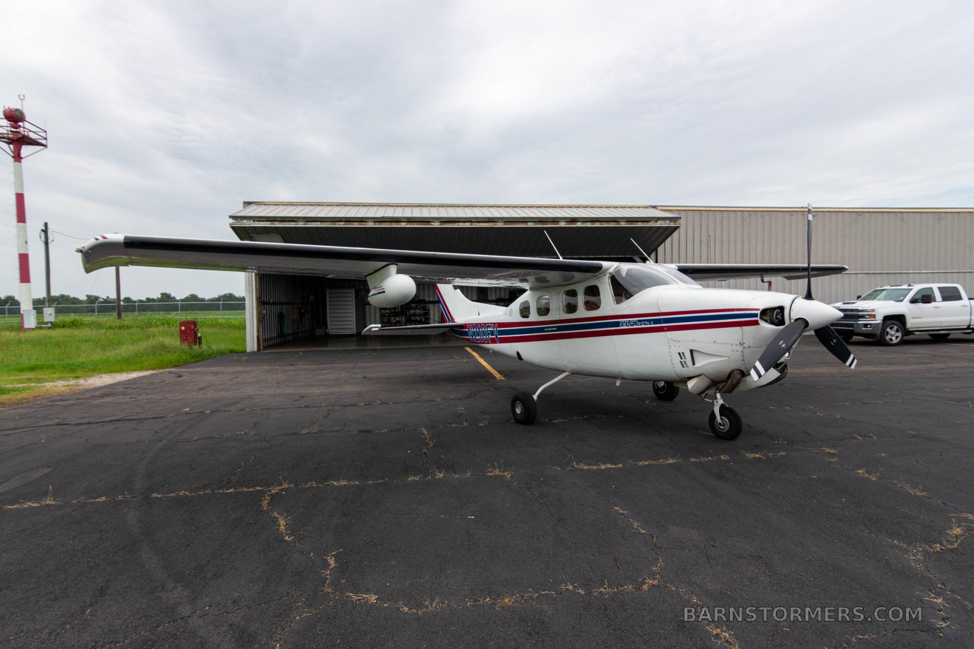 1980 Cessna 210 thumbnail 5