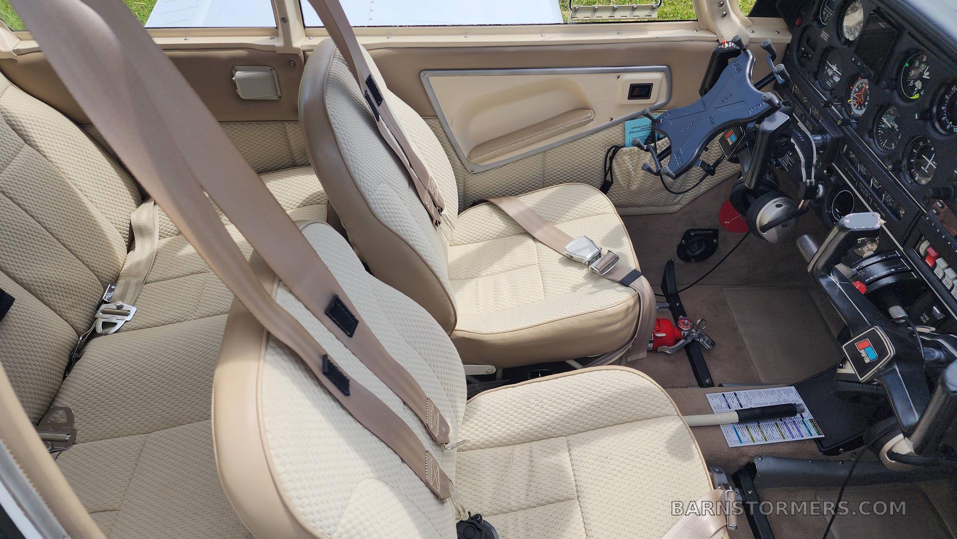 1968 PIPER CHEROKEE 180 3